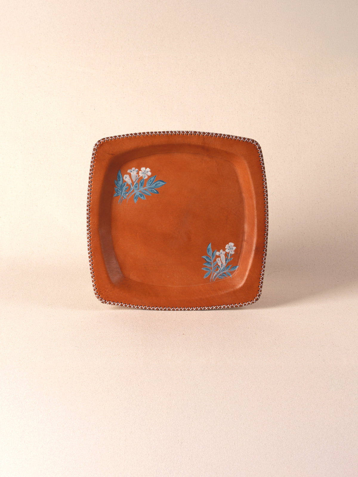 Hand-painted vaquetta leather square catch-all tray