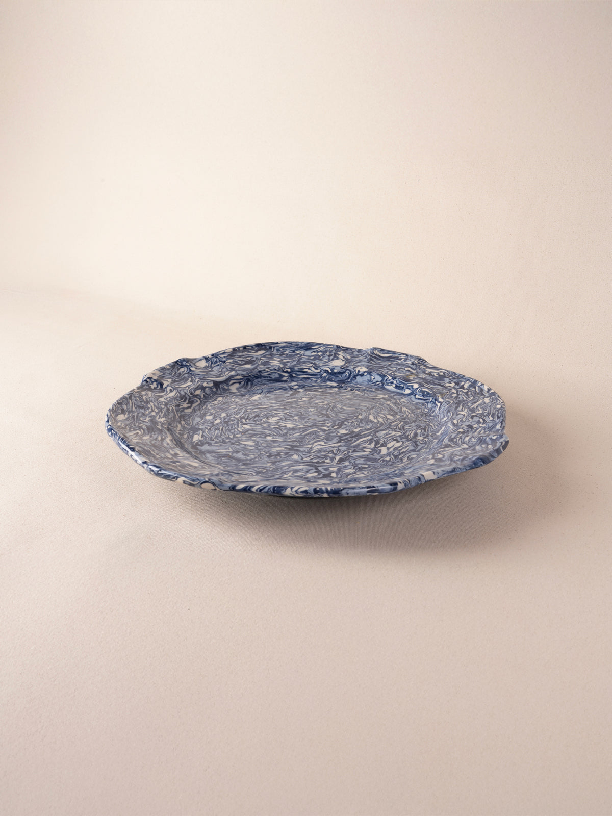 Medium blue and white marbled oval ceramic platter by Pascale Mestre